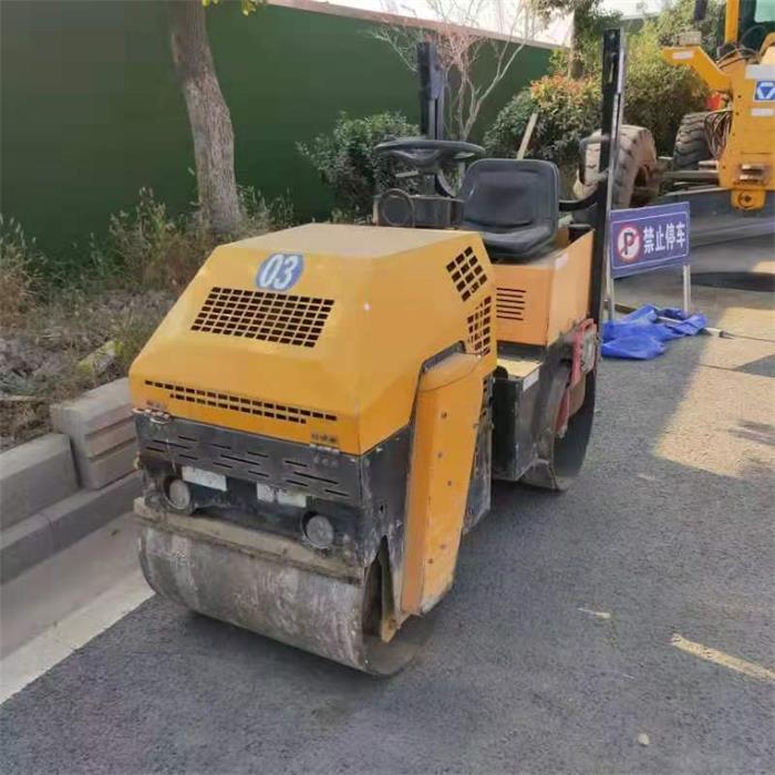 36噸壓路機(jī)